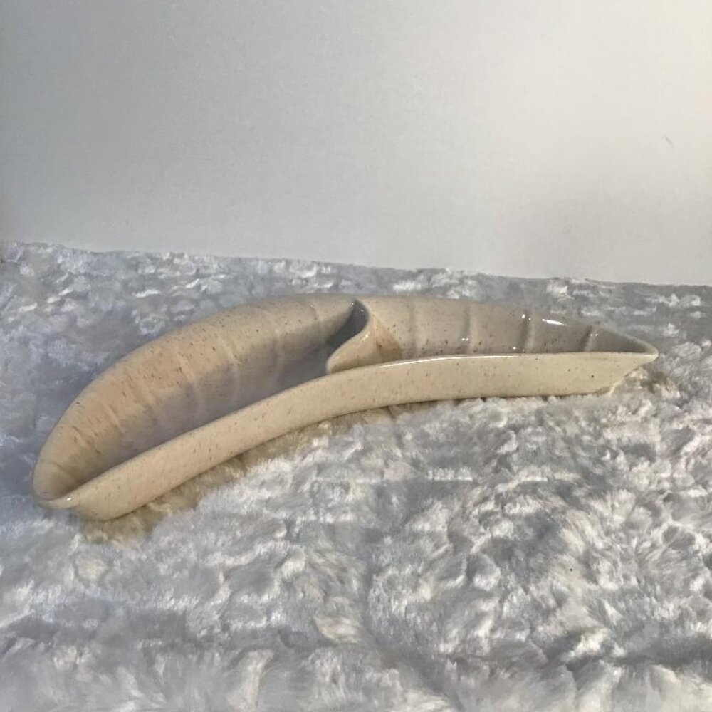 VTG Speckled Pottery Leaf Shaped Divided Charcuterie Serving Dish - 11" x 7" USA - Picture 2 of 12